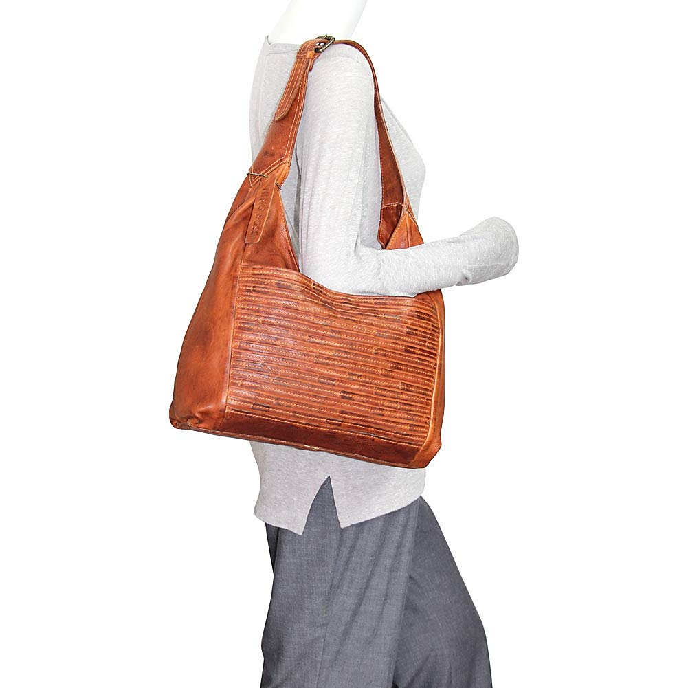 Christi Hobo