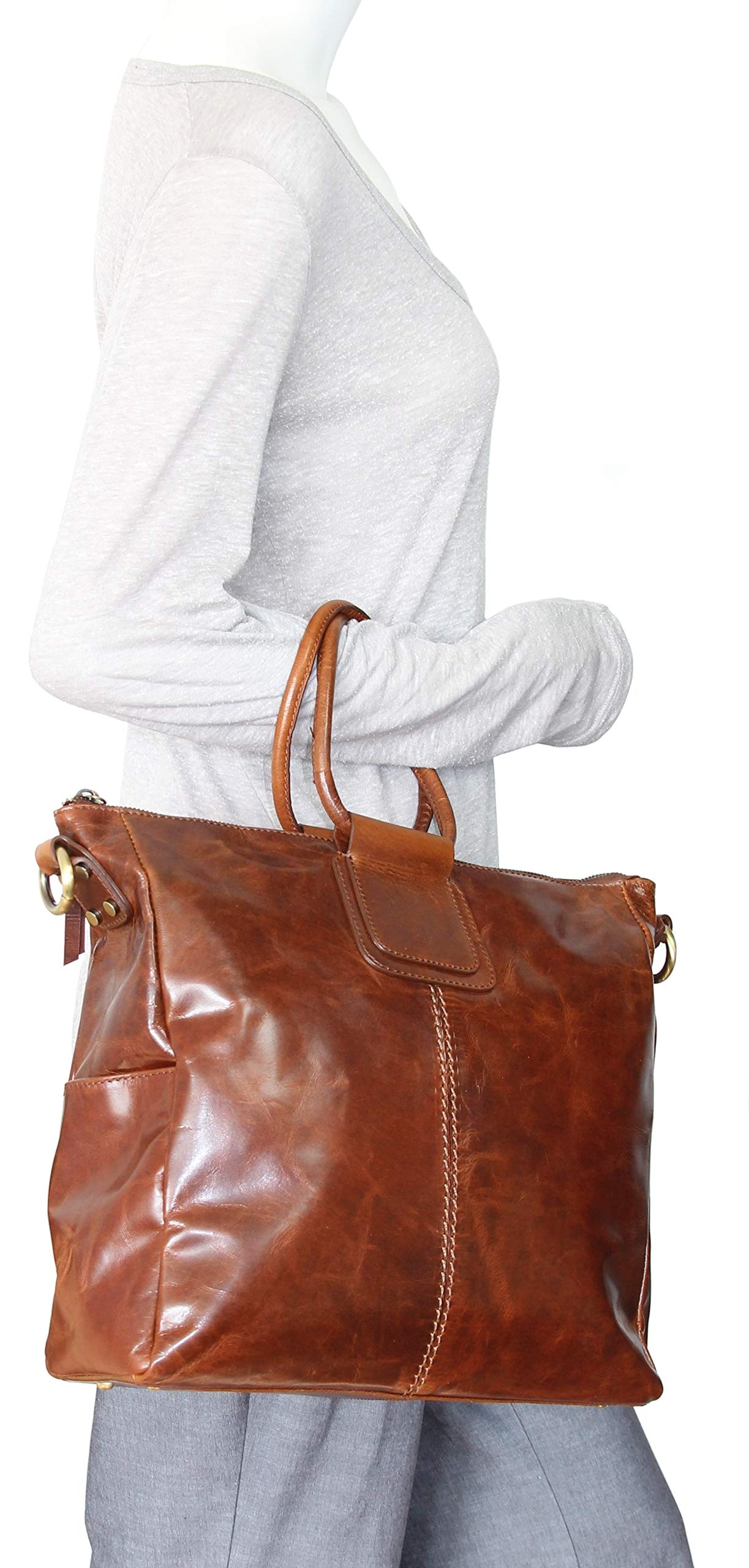 Jara's Ring Leather Tote